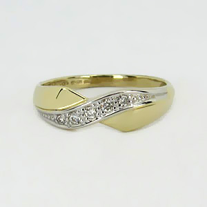 df70-011-zlaty-prsten-s-brilianty.jpg