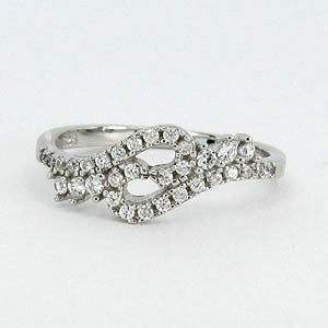 Stříbrný prsten S70-072
