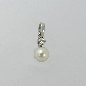 Z50-114 Zlatý přívěsek s perlou