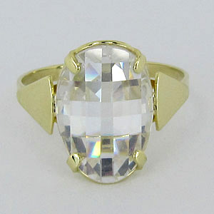 Z70-155 Zlatý prsten s bílým zirkonem